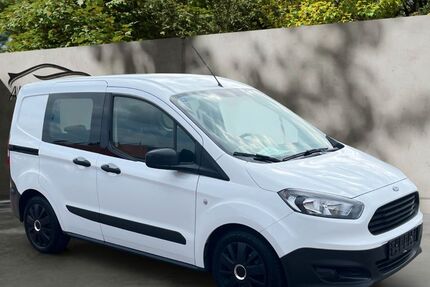 Ford Transit Courier 97.100 km 7.800 &euro; Neustadt 67434
