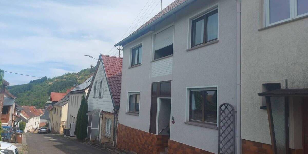 Reihenmittelhaus Callbach - 4 Zimmer, 100 m&sup2;, 69.900&euro; | Angebot:25683705