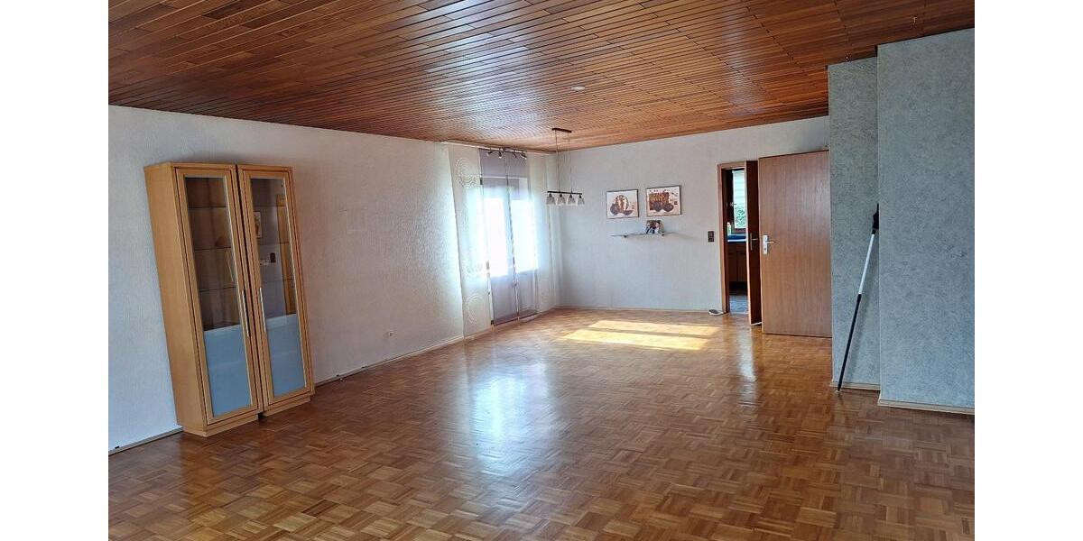 Mehrfamilienhaus, Wohnhaus Mehlingen - 8 Zimmer, 248 m&sup2;, 425.000&euro; | Angebot:24755213