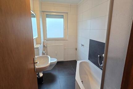 Wohnung Landstuhl - 4 Zimmer, 83 m&sup2;, 800&euro; | Angebot:26448922