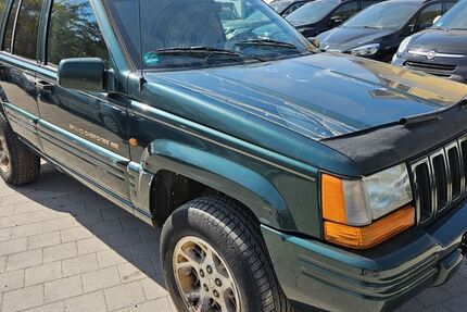 Jeep Grand Cherokee 176.155 km 3.450 &euro; Lachen-Speyerdorf 67435
