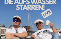 Männer, die aufs Wasser starren!