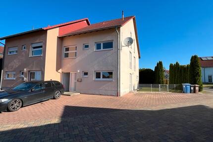 Duplex House 4Bdr. 2.5 Bth. in Spesbach 6 zimmer