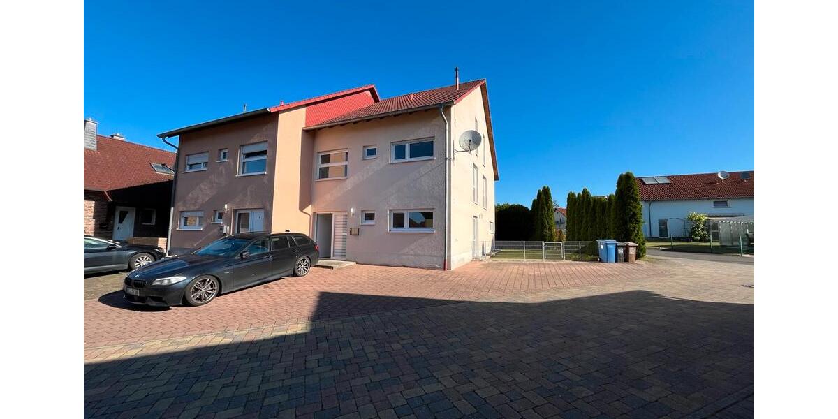 Duplex House 4Bdr. 2.5 Bth. in Spesbach 6 zimmer