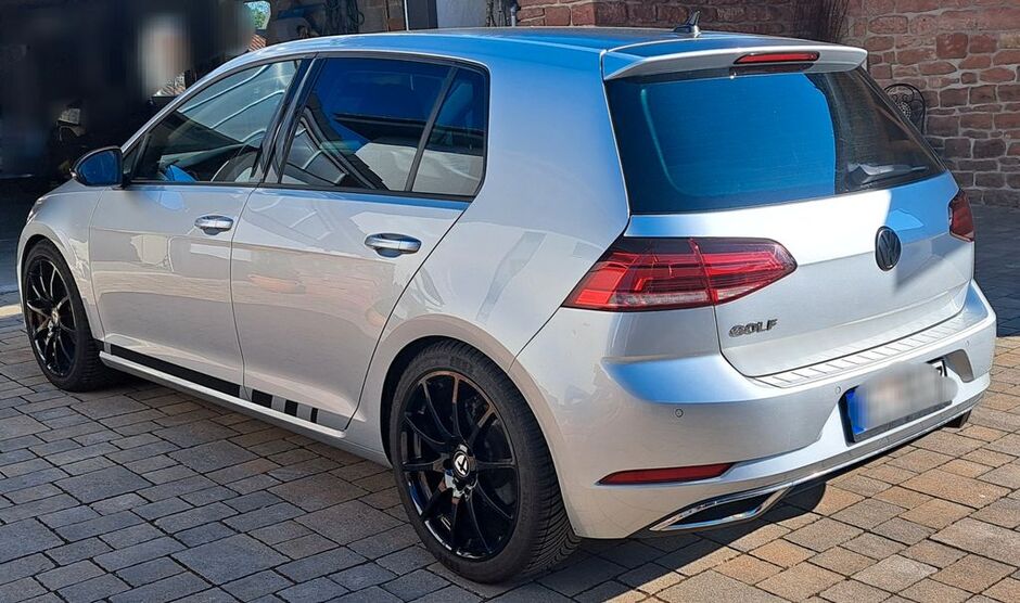 VW Golf 56.815 km 16.900 € Enkenbach 67677