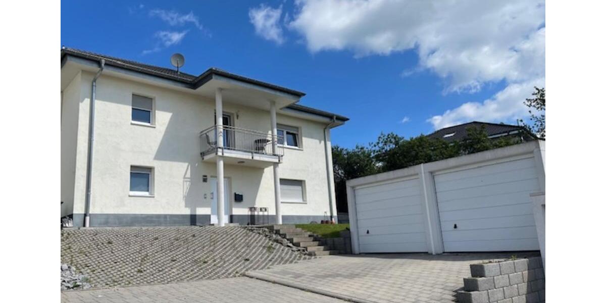 Großes Einfamilienhaus mit toller Aussicht 6 zimmer