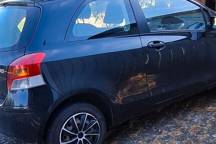 Toyota Yaris 92.000 km 4.200 &euro; Rathskirchen 67744