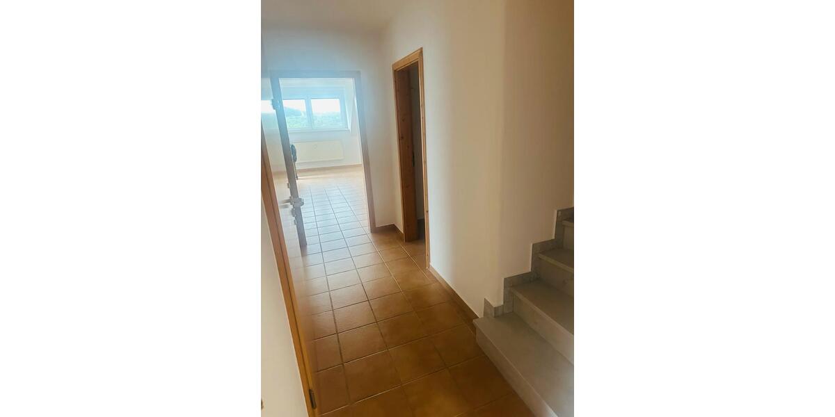 Maisonettenwohnung Pirmasens - 5 Zimmer, 95 m&sup2;, 920&euro; | Angebot:26536478