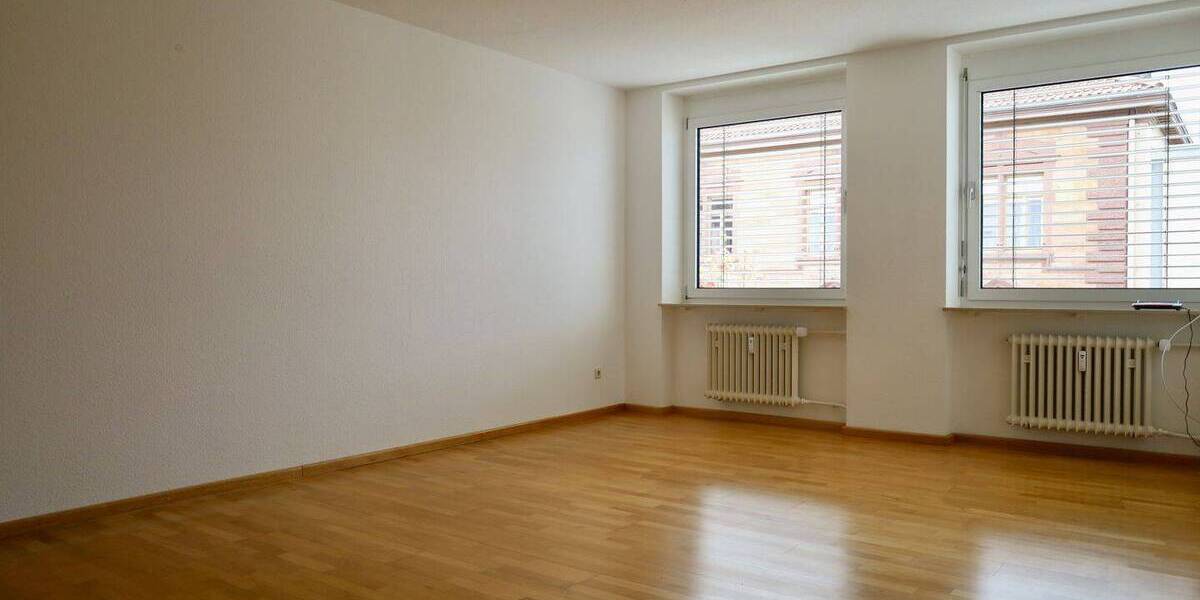 Etagenwohnung Kaiserslautern Innenstadt - 3 Zimmer, 85 m&sup2;, 740&euro; | Angebot:26686080
