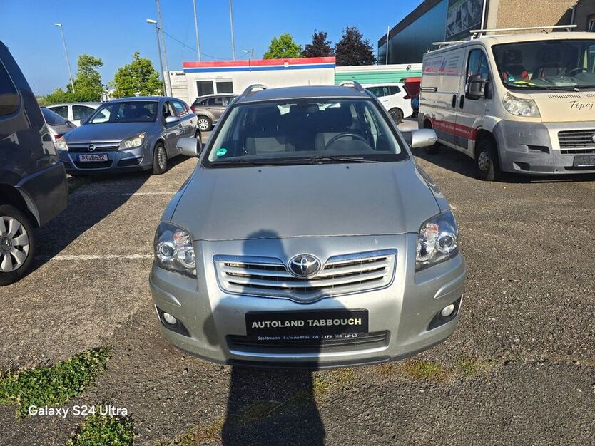 Avensis