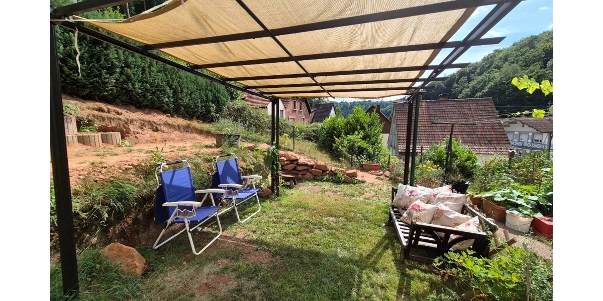 Ein-Zwei-Familien unter einem Dach – liebevoll renoviertes, freistehendes Zuhause mit Charakter - Zweifamilienhaus Linden Landkreis Kaiserslautern | Angebot:21577941