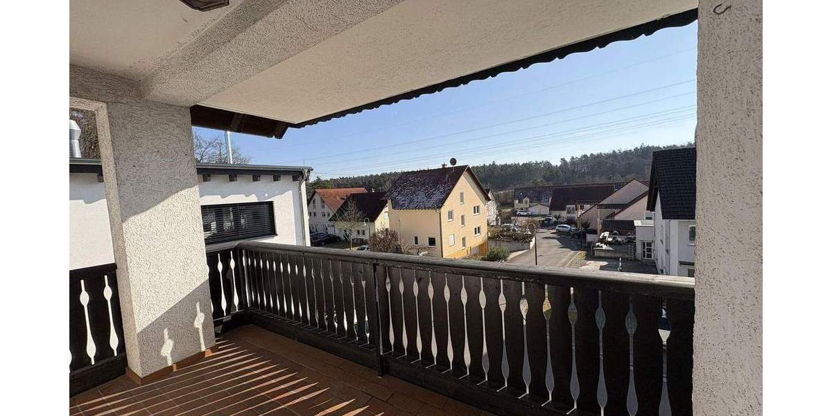 Etagenwohnung Ramstein-Miesenbach Miesenbach - 5 Zimmer, 128 m&sup2;, 280.000&euro; | Angebot:25896696