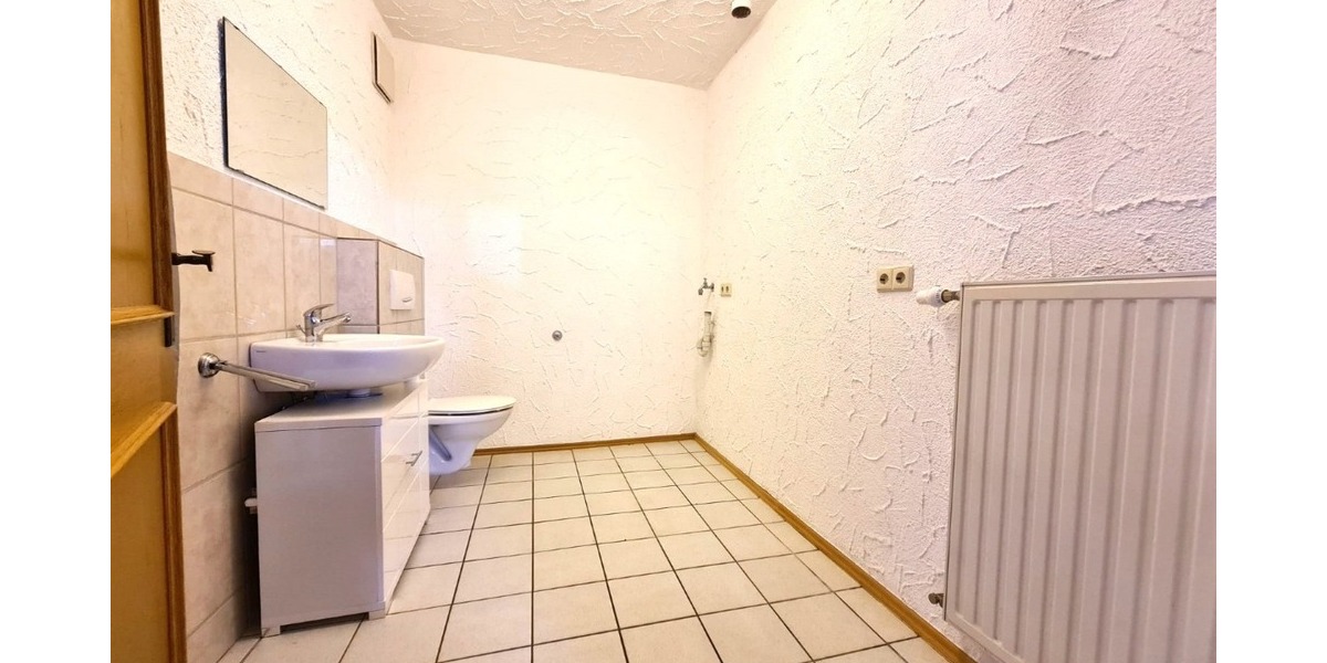 Zur Vermietung: Historisches Wohnen neu definiert – liebevoll saniertes Haus mit 180 m² in Altenglan - Reihenmittelhaus Altenglan | Angebot:26366100