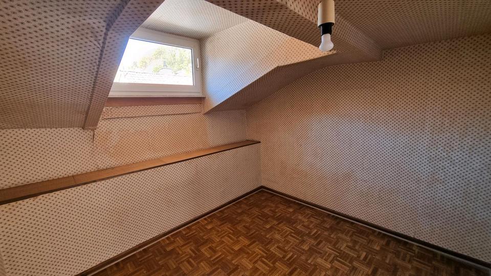 Reihenhaus Lambrecht (Pfalz) - 4.5 Zimmer, 100 m&sup2;, 80.000&euro; | Angebot:26640928