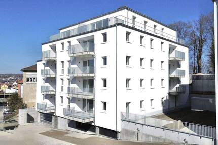 Wohnung Kaiserslautern Innenstadt - 3 Zimmer, 95 m&sup2;, 1.250&euro; | Angebot:25628911