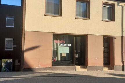 Haus Kaiserslautern Betzenberg - 8 Zimmer, 194 m&sup2;, 289.000&euro; | Angebot:26213834