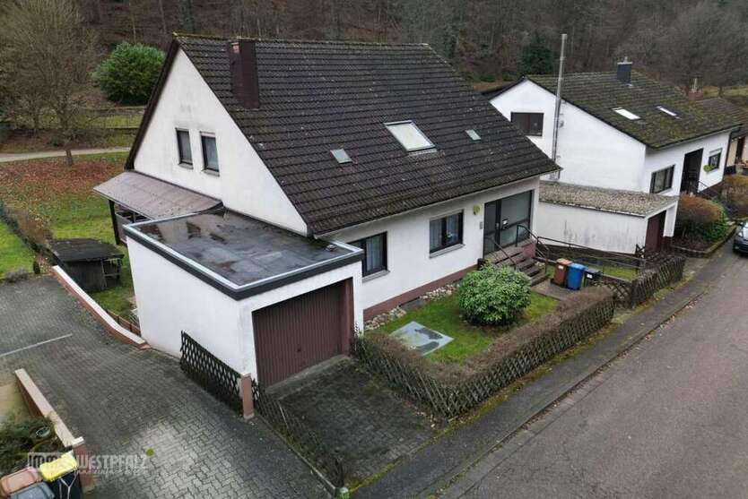 Haus zum Kaufen in Pirmasens 299.000 € 196 m²