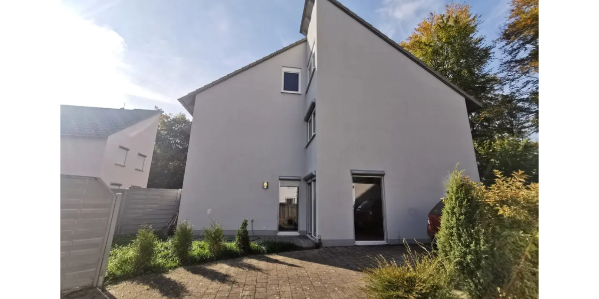 Haus zum Kaufen in Kaiserslautern 419.000 € 207 m² 6 zimmer