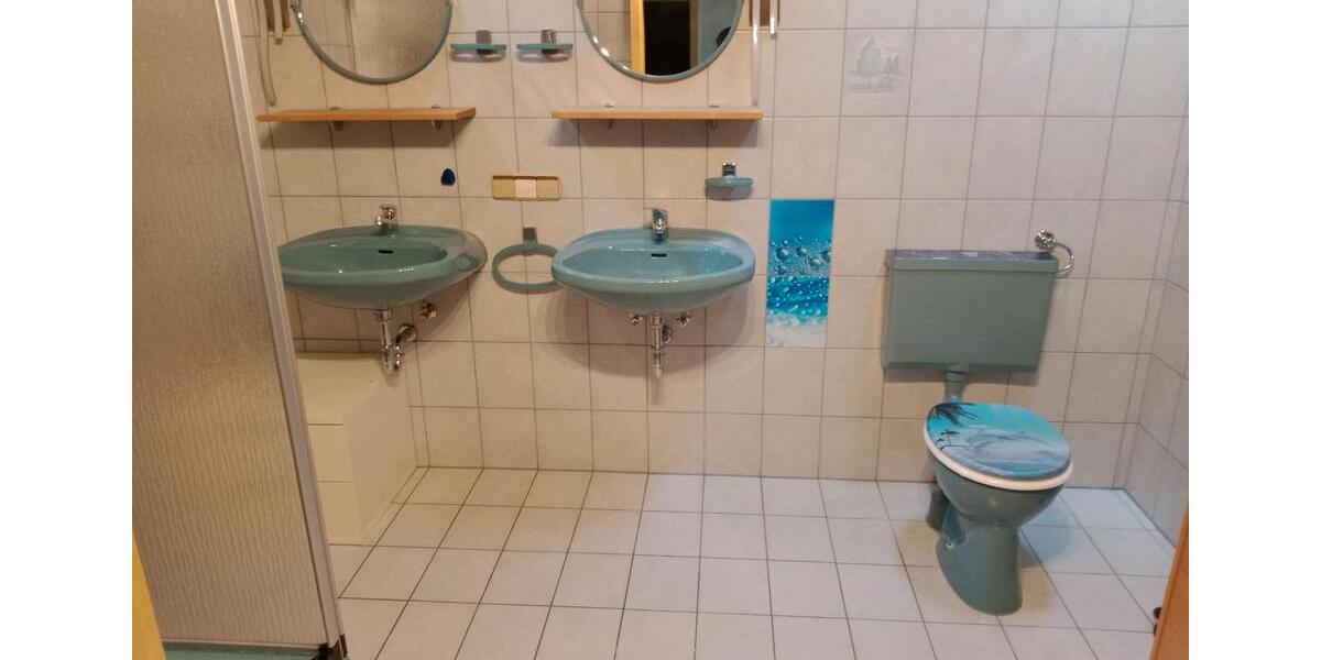 Doppelhaushälfte Steinbach am Donnersberg - 5 Zimmer, 185 m&sup2;, 1.550&euro; | Angebot:26252888