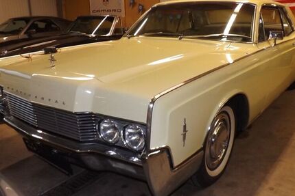 Lincoln Continental