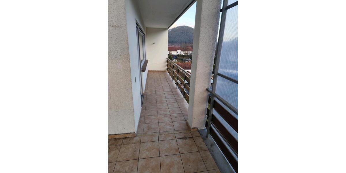 Etagenwohnung Hinterweidenthal - 1 Zimmer, 120 m&sup2;, 1.100&euro; | Angebot:27597087