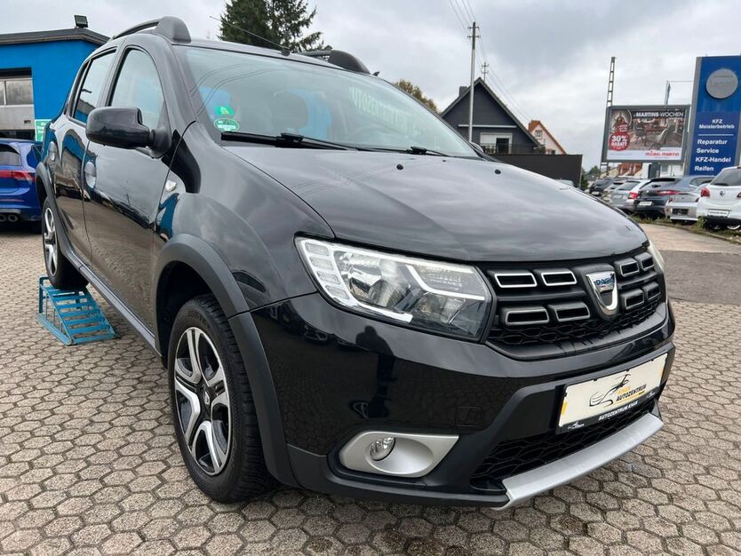 Dacia Sandero 92.000 km 9.990 € Bruchmühlbach-Miesau 66892