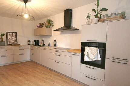 Haus Hauenstein - 6 Zimmer, 147 m&sup2;, 240.000&euro; | Angebot:26888964