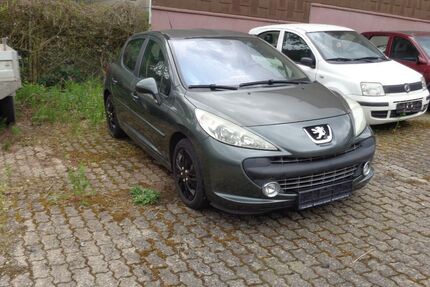 Peugeot 207 190.423 km 749 &euro; Thaleischweiler-Fröschen 66987