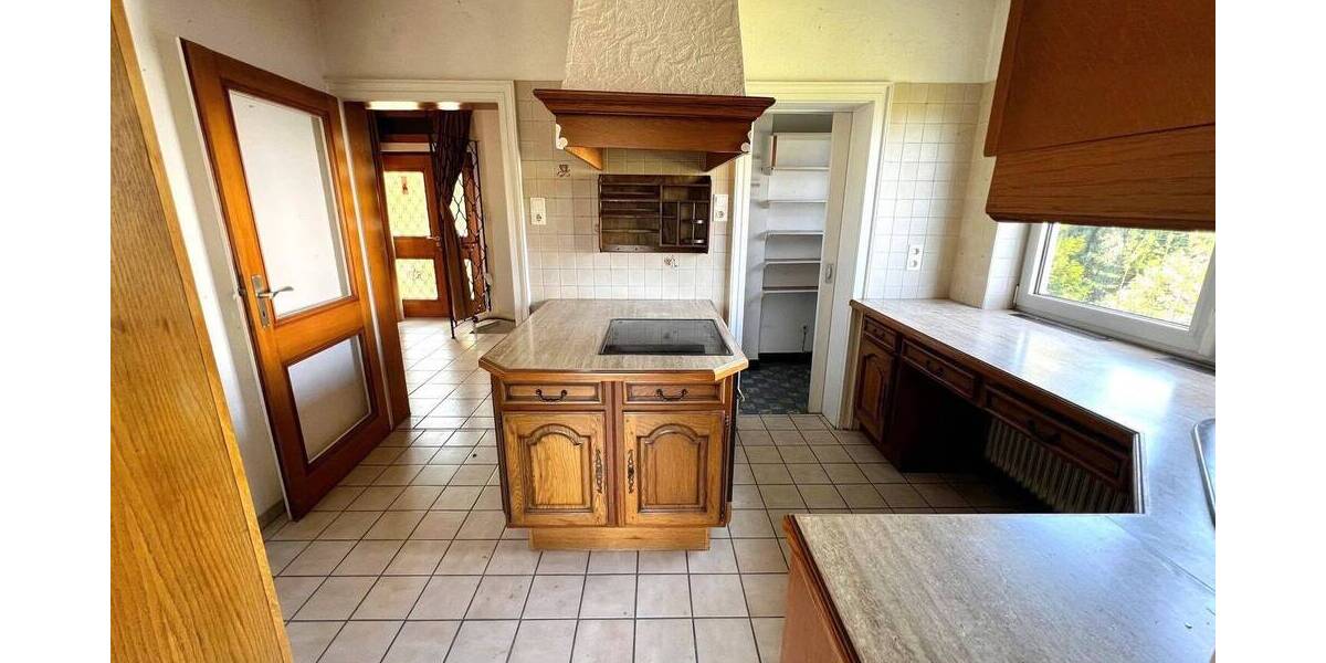 Einfamilienhaus Kaiserslautern Innenstadt - 5 Zimmer, 137 m&sup2;, 198.000&euro; | Angebot:26308490