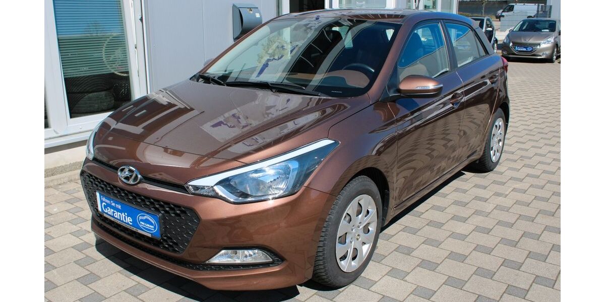 Hyundai i20 98.500 km 8.480 &euro; Kaiserslautern 67657