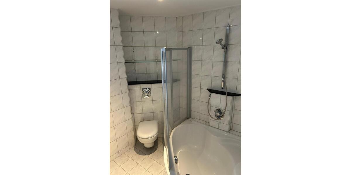 Erdgeschoßwohnung Kaiserslautern - 4 Zimmer, 85 m&sup2;, 275.000&euro; | Angebot:26762920