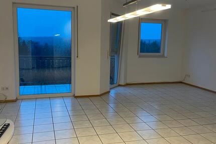 Haus Trippstadt - 5 Zimmer, 160 m&sup2;, 1.440&euro; | Angebot:26195235