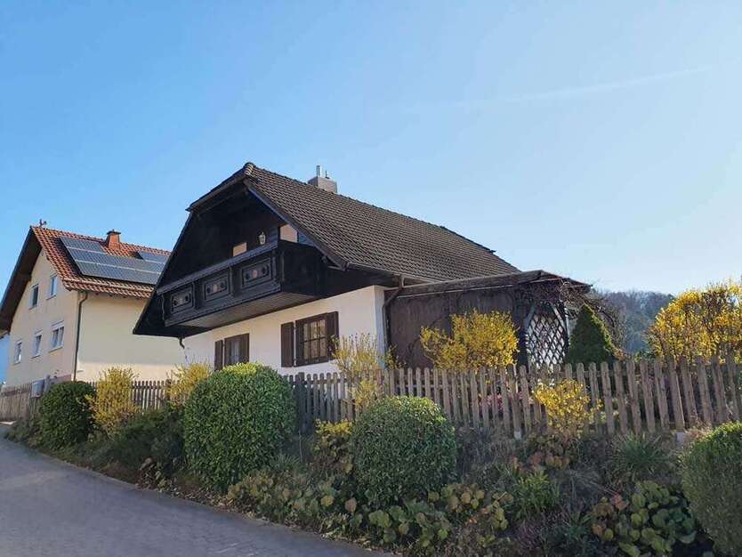 Haus zum Kaufen in Obernheim-Kirchenarnbach 269.000 € 114.9 m²