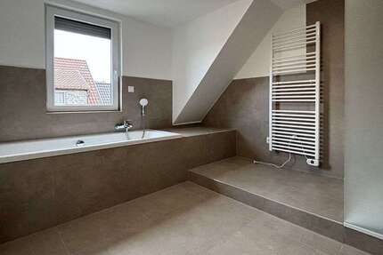 Wohnung zum Mieten in Kaiserslautern 900 € 123 m² 4 zimmer