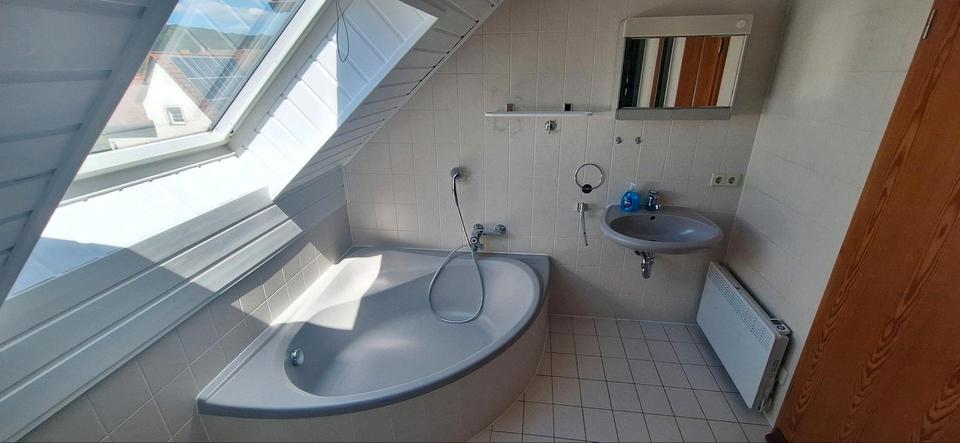 Dachgeschoßwohnung Schönenberg-Kübelberg Kübelberg - 2 Zimmer, 55 m&sup2;, 585&euro; | Angebot:26678191