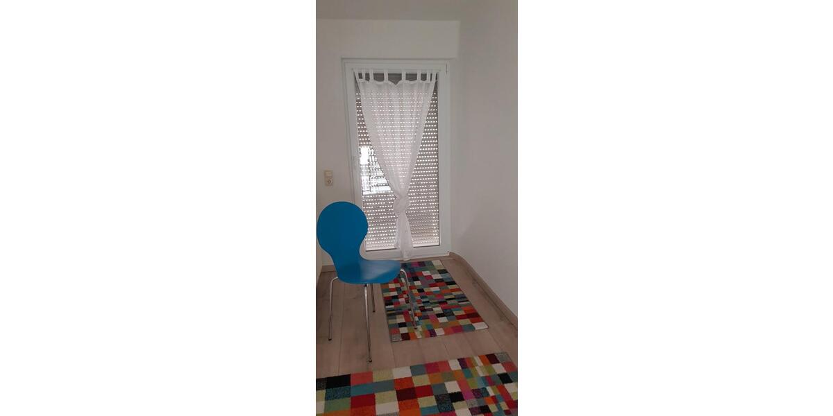Etagenwohnung Steinwenden - 5 Zimmer, 132 m&sup2;, 900&euro; | Angebot:26249179