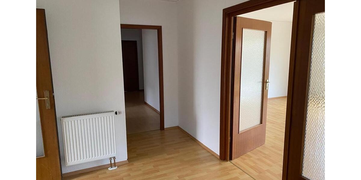 Einfamilienhaus Kaiserslautern Einsiedlerhof - 7 Zimmer, 193 m&sup2;, 1.800&euro; | Angebot:26215847