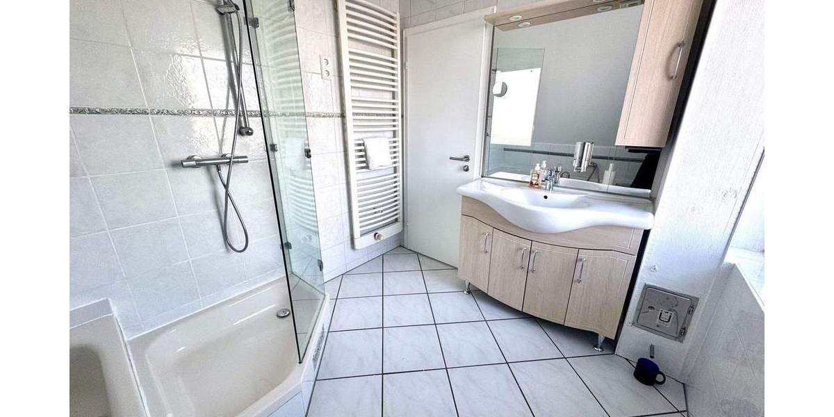 Etagenwohnung Weilerbach - 4 Zimmer, 104 m&sup2;, 850&euro; | Angebot:23865910