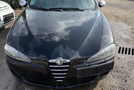 Alfa Romeo 147 265.317 km 790 &euro; Kaiserslautern 67663