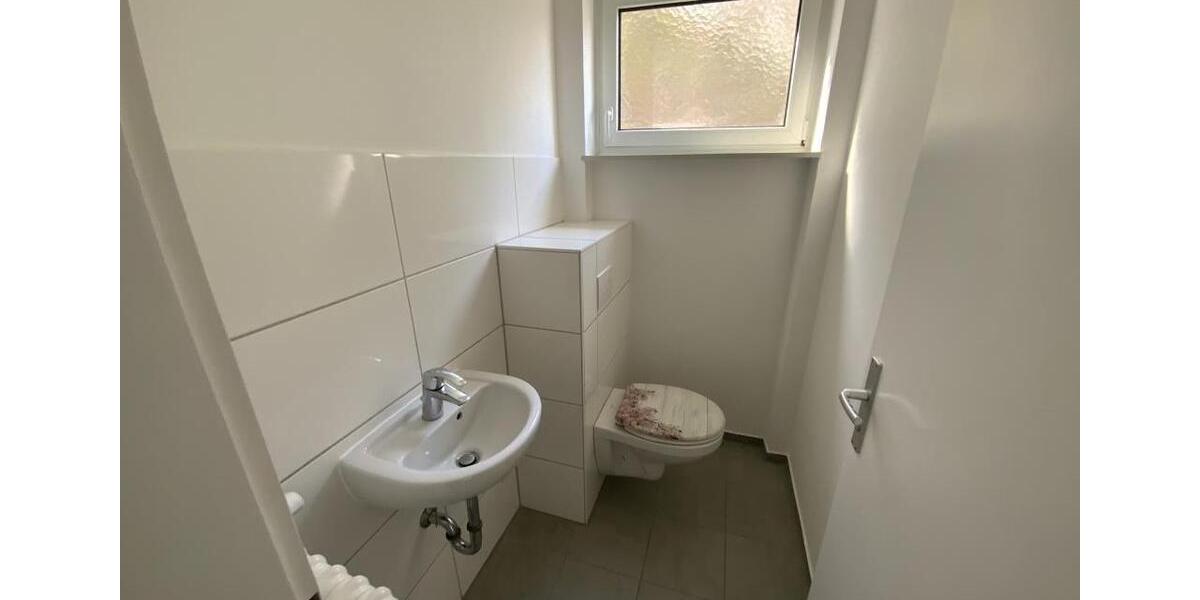 Etagenwohnung Bad Dürkheim - 4 Zimmer, 89 m&sup2;, 759&euro; | Angebot:24982801