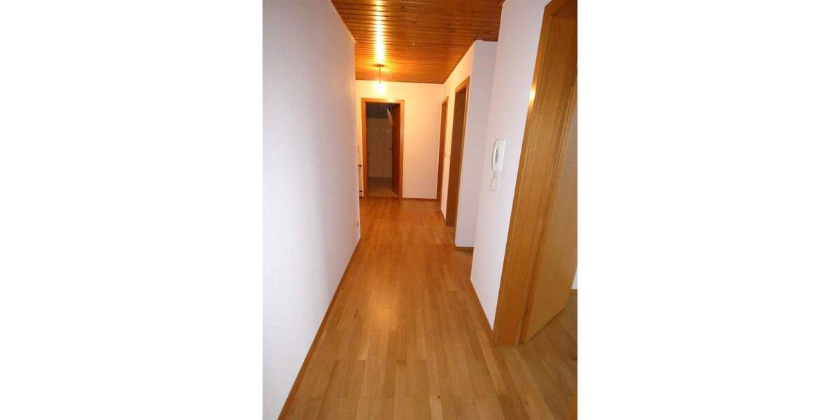 Etagenwohnung Neustadt Haardt - 3 Zimmer, 86 m&sup2;, 750&euro; | Angebot:25744790