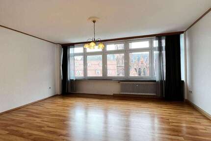 Wohnung Kaiserslautern Betzenberg - 5 Zimmer, 180 m&sup2;, 1.570&euro; | Angebot:27408726