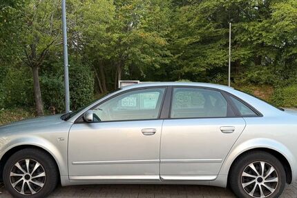 Audi A4 113.000 km 5.300 &euro; Pirmasens 66953