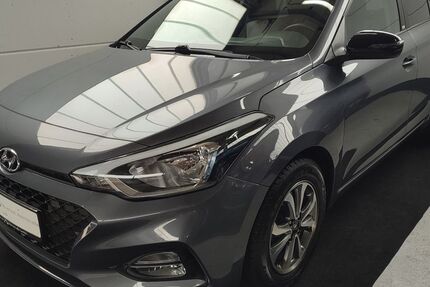 Hyundai i20 84.600 km 10.490 &euro; Neustadt a. d. Weinstr. 67435