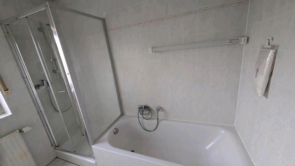 Dachgeschoßwohnung Steinbach am Donnersberg - 3 Zimmer, 72 m&sup2;, 120.000&euro; | Angebot:26644942