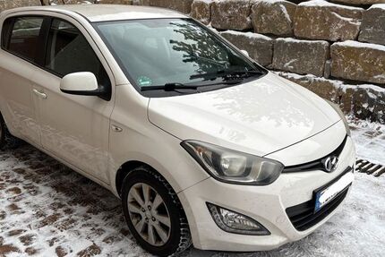 Hyundai i20 145.633 km 4.599 &euro; Winnweiler 67722
