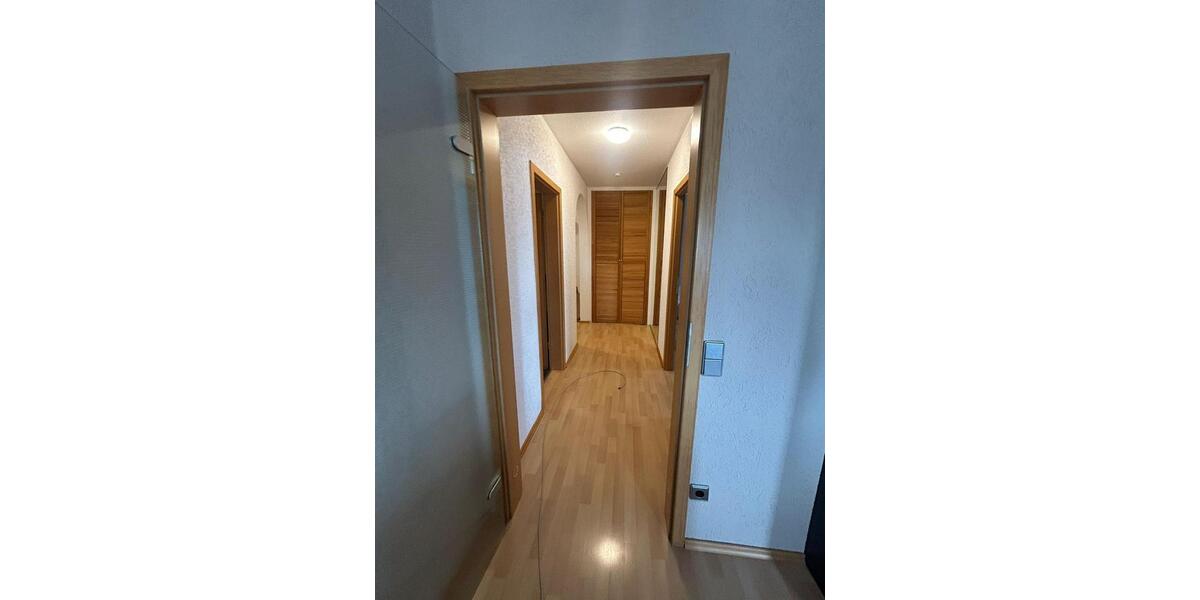 Etagenwohnung Kaiserslautern Einsiedlerhof - 2 Zimmer, 63 m&sup2;, 139.000&euro; | Angebot:26134714