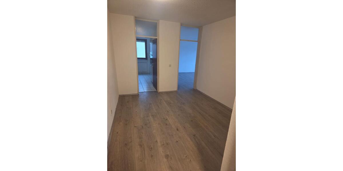 Etagenwohnung Queidersbach - 3 Zimmer, 82 m&sup2;, 820&euro; | Angebot:24845360