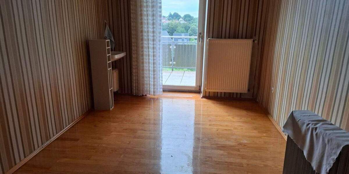 Mehrfamilienhaus, Wohnhaus Kaiserslautern Innenstadt - 6 Zimmer, 215.000&euro; | Angebot:26028129