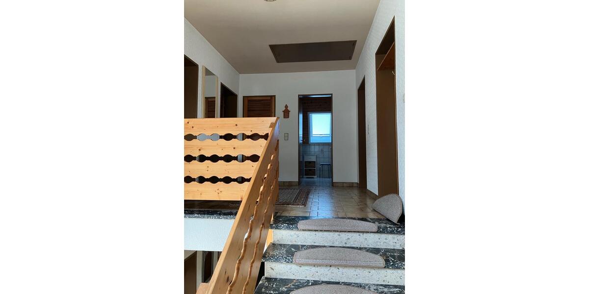 Einfamilienhaus Queidersbach - 7 Zimmer, 150 m&sup2;, 1.500&euro; | Angebot:27619847